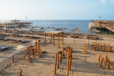 TITANIC DELUXE GOLF BELEK Pools & Beach